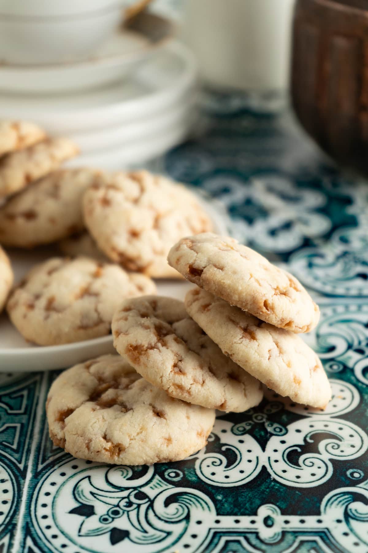 A stack of skor meltaway cookies on a tile table.