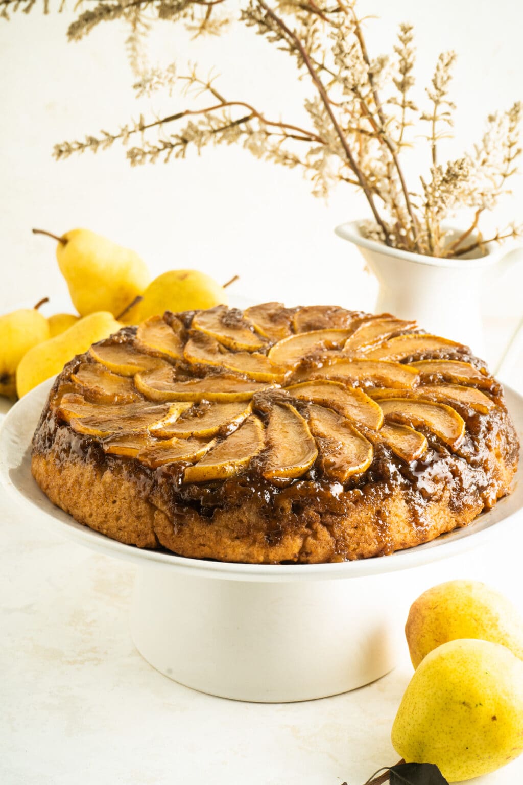 Easy Pear Upside Down Cake Recipe (Perfect for Fall!)