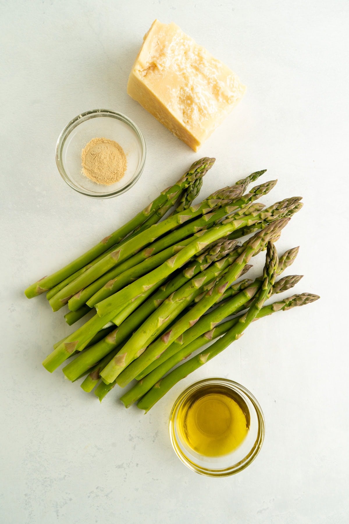 Ingredients for roasted paremesan asparagus.